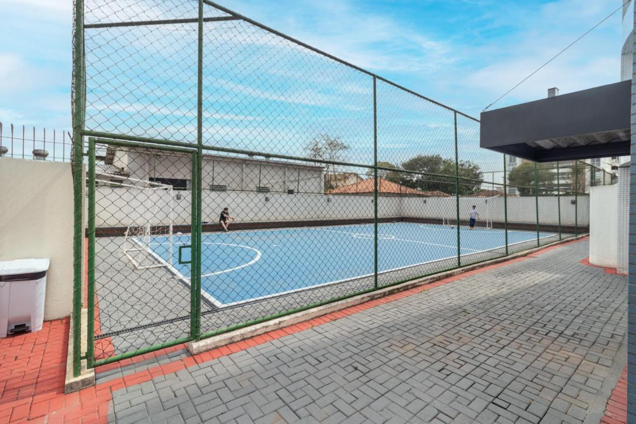 Family Space Curitiba/Vaga De Garagem Gratis 外观 照片